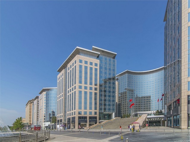 南宁J型曲面电容屏批发