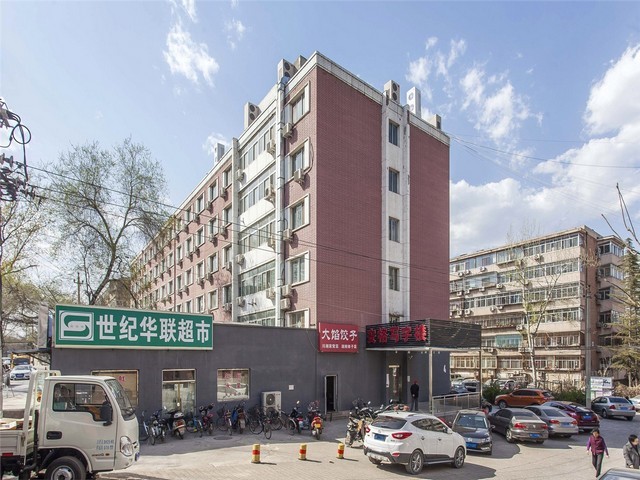 成都青岩灰铝镁锰金属屋面厂家供应