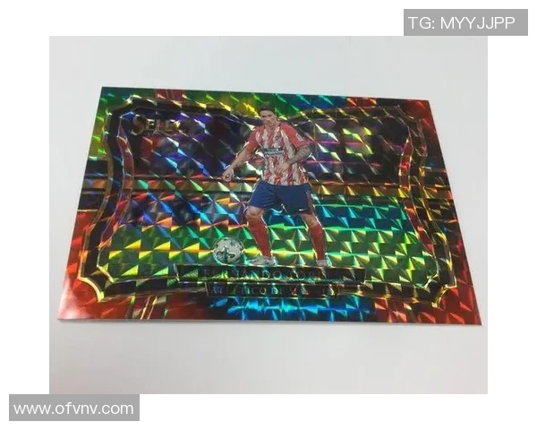 足球球星卡大热必得C罗签名卡震撼登场引发球迷热烈抢购